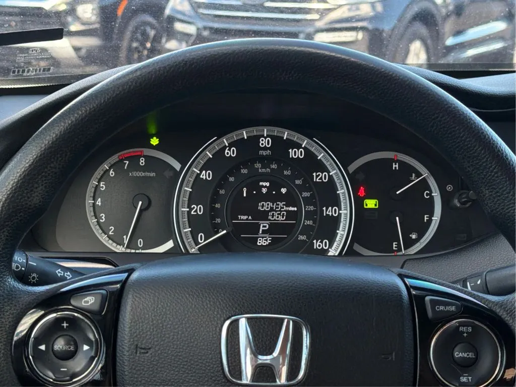 Honda Accord photo 22