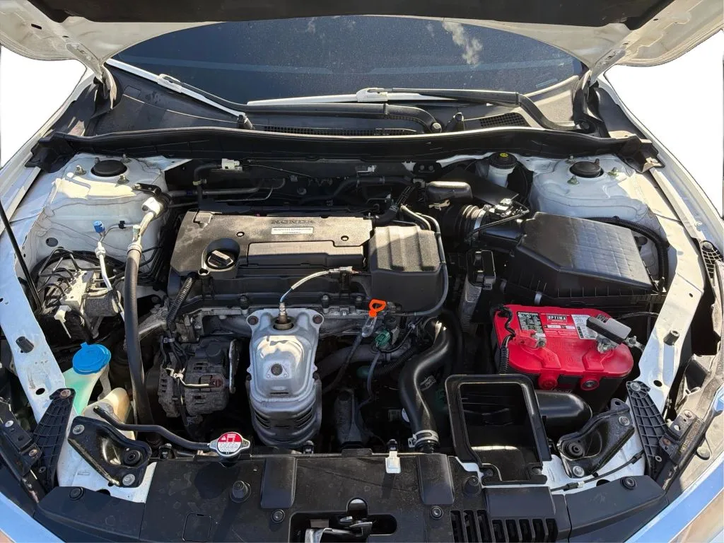 Honda Accord photo 27