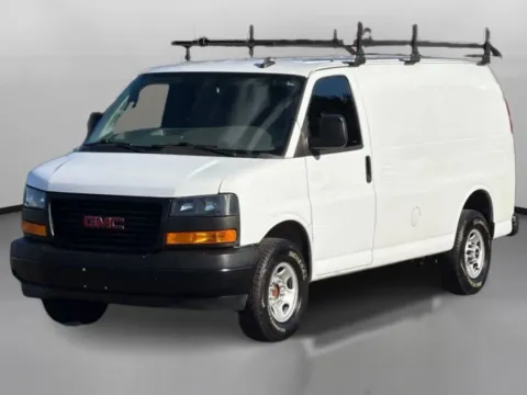 More photos of 2022 GMC Savana 2500 Cargo Regular Van 3D at Drivemax, CT