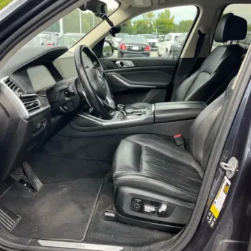 Photos of 2022 BMW X7 xDrive40i Sport Utility 4D for sale in Manchester, CT at Drivemax