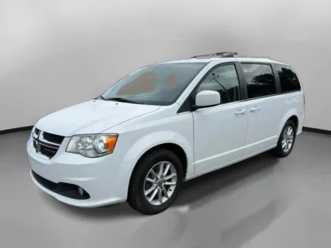 More photos of 2019 Dodge Grand Caravan Passenger SXT Minivan 4D at Drivemax, CT