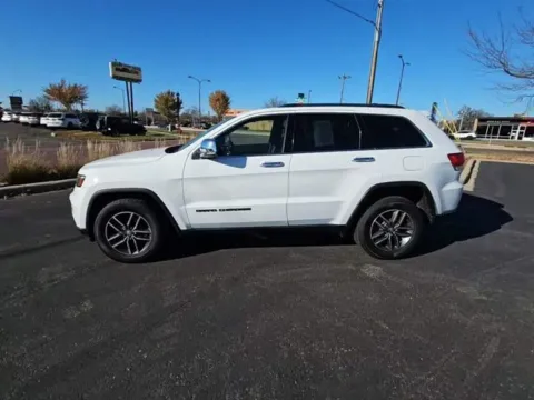 Another view of 2017 Jeep Grand Cherokee Limited for sale in Westfield, IN at Indy Auto Man - Westfield