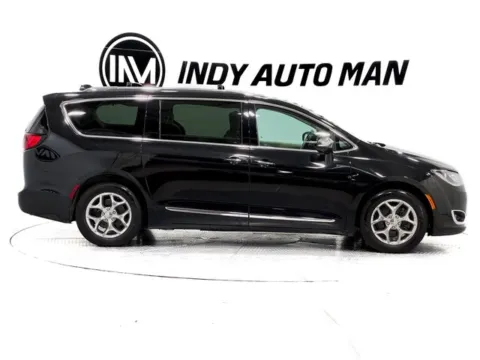 Another view of 2017 Chrysler Pacifica Limited for sale in Westfield, IN at Indy Auto Man - Westfield