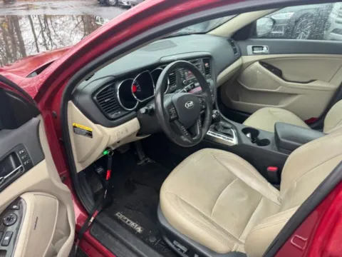 More photos of 2013 Kia Optima EX at Indy Auto Man - Westfield, IN