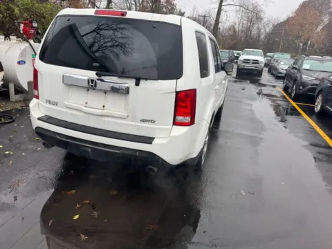 More photos of 2012 Honda Pilot EX-L at Indy Auto Man - Westfield, IN
