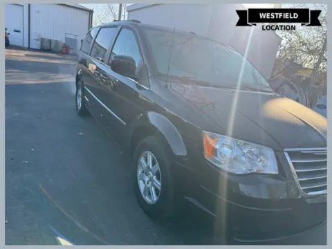 Unknown 2010 Chrysler Town & Country Touring Plus for sale in Westfield, IN