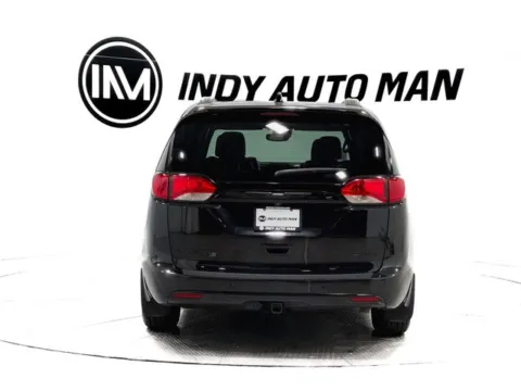 More photos of 2019 Chrysler Pacifica Limited at Indy Auto Man - Westfield, IN
