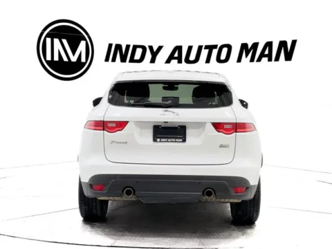 More photos of 2019 Jaguar F-PACE 30t Prestige at Indy Auto Man - Westfield, IN
