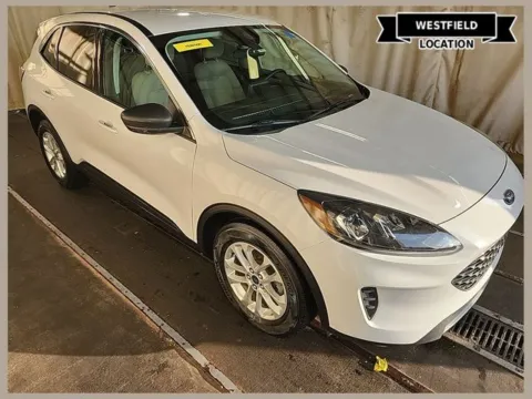 White 2022 Ford Escape Hybrid SE for sale in Westfield, IN