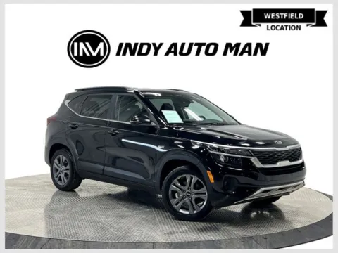Black 2021 Kia Seltos S for sale in Westfield, IN