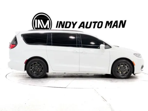 Another view of 2021 Chrysler Pacifica Hybrid Limited for sale in Westfield, IN at Indy Auto Man - Westfield