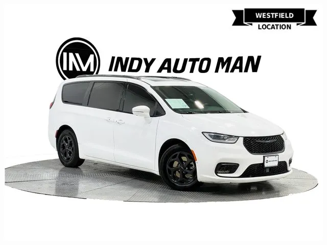 White 2021 Chrysler Pacifica Hybrid Limited for sale in Westfield, IN