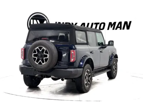 More photos of 2021 Ford Bronco Outer Banks at Indy Auto Man - Westfield, IN