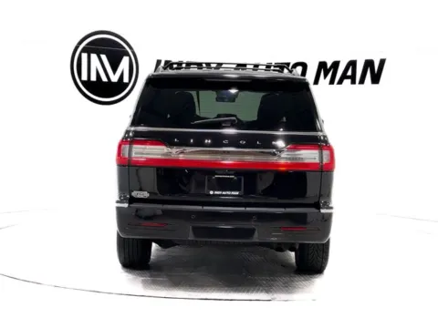 More photos of 2020 Lincoln Navigator Reserve at Indy Auto Man - Westfield, IN