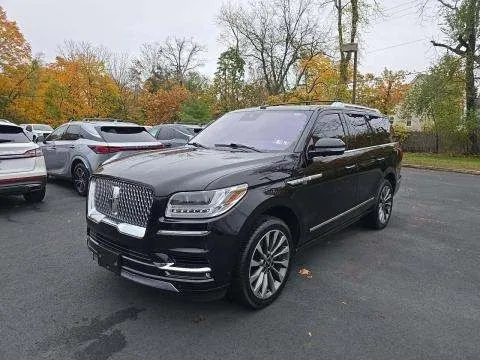 Photos of 2020 Lincoln Navigator Reserve for sale in Westfield, IN at Indy Auto Man - Westfield