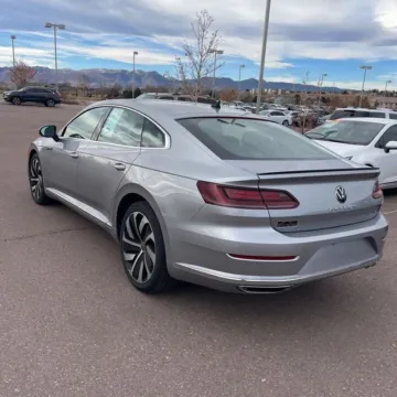 More photos of 2021 Volkswagen Arteon 2.0T SEL R-Line at Indy Auto Man - Westfield, IN