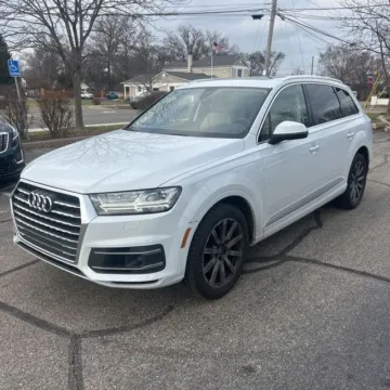 Photos of 2018 Audi Q7 3.0T Premium Plus quattro for sale in Westfield, IN at Indy Auto Man - Westfield
