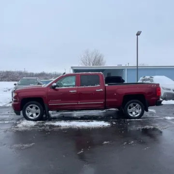 More photos of 2018 Chevrolet Silverado 1500 LTZ 2LZ at Indy Auto Man - Westfield, IN