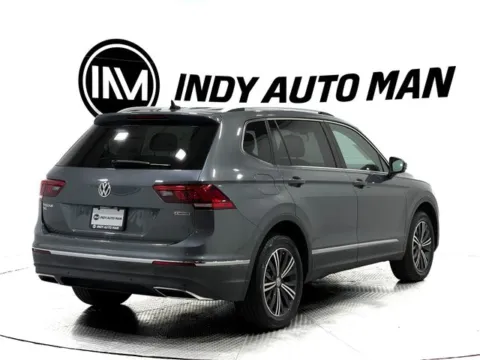 More photos of 2019 Volkswagen Tiguan 2.0T SEL 4Motion at Indy Auto Man - Westfield, IN