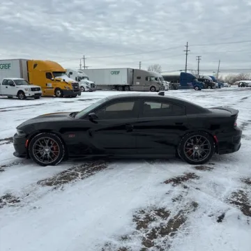 More photos of 2016 Dodge Charger SRT 392 at Indy Auto Man - Westfield, IN