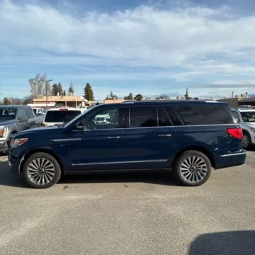 More photos of 2019 Lincoln Navigator L L Reserve at Indy Auto Man - Westfield, IN