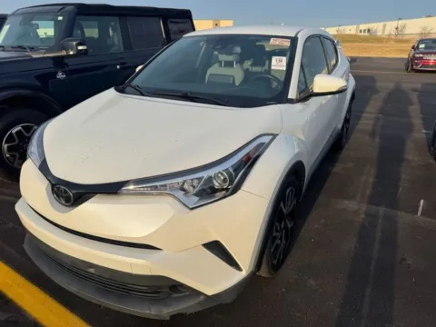 Photos of 2019 Toyota C-HR XLE for sale in Westfield, IN at Indy Auto Man - Westfield