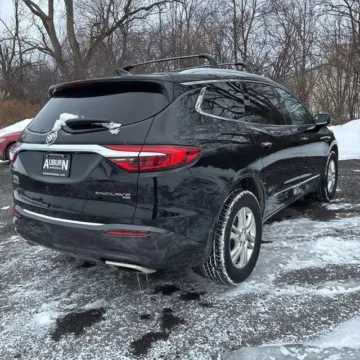 More photos of 2018 Buick Enclave Essence at Indy Auto Man - Westfield, IN