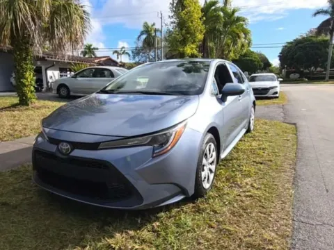 Photos of 2021 Toyota Corolla LE for sale in Westfield, IN at Indy Auto Man - Westfield