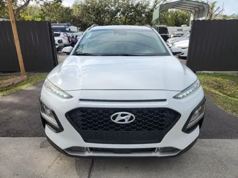 Photos of 2018 Hyundai Kona SEL for sale in Westfield, IN at Indy Auto Man - Westfield