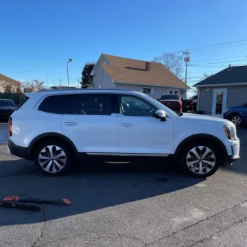 Another view of 2020 Kia Telluride S for sale in Westfield, IN at Indy Auto Man - Westfield