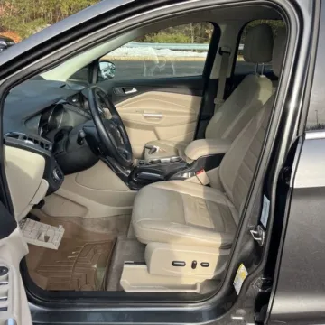 More photos of 2016 Ford Escape Titanium at Indy Auto Man - Westfield, IN