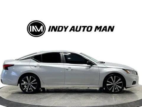 Another view of 2021 Nissan Altima 2.5 SR for sale in Westfield, IN at Indy Auto Man - Westfield