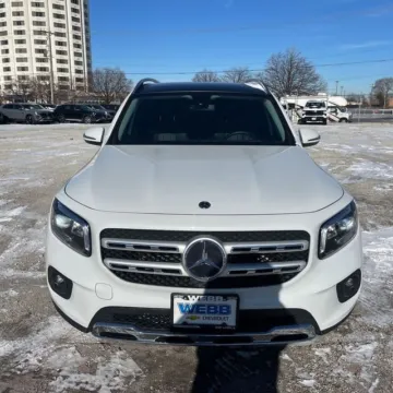Photos of 2021 Mercedes-Benz GLB 250 4MATIC for sale in Westfield, IN at Indy Auto Man - Westfield