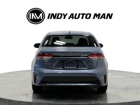 More photos of 2021 Toyota Corolla LE at Indy Auto Man - Westfield, IN