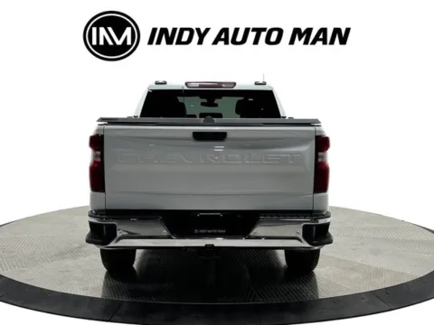 More photos of 2020 Chevrolet Silverado 1500 LT at Indy Auto Man - Westfield, IN