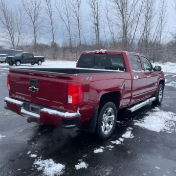 More photos of 2018 Chevrolet Silverado 1500 LTZ 2LZ at Indy Auto Man - Westfield, IN