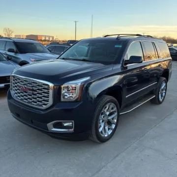 Photos of 2020 GMC Yukon SLT for sale in Westfield, IN at Indy Auto Man - Westfield