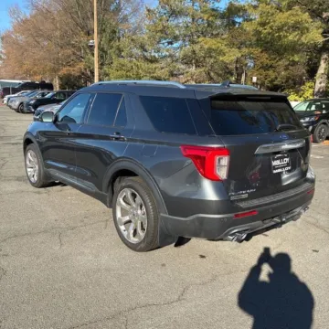 More photos of 2020 Ford Explorer Platinum at Indy Auto Man - Westfield, IN
