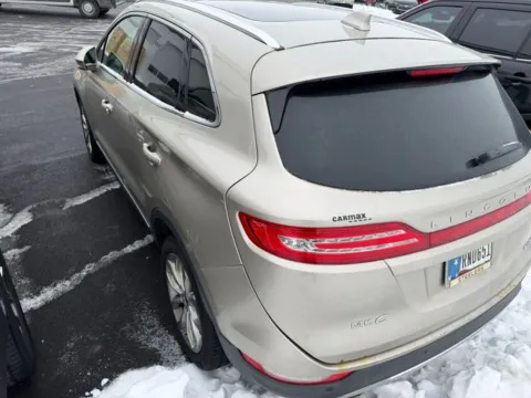 More photos of 2015 Lincoln MKC at Indy Auto Man - Westfield, IN