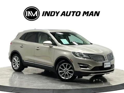 Photos of 2015 Lincoln MKC for sale in Westfield, IN at Indy Auto Man - Westfield