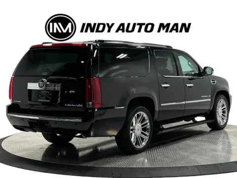 More photos of 2013 Cadillac Escalade ESV Platinum Edition at Indy Auto Man - Westfield, IN