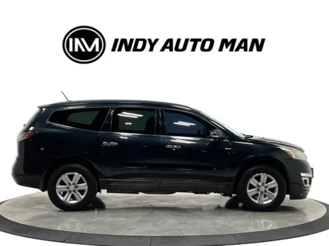 More photos of 2013 Chevrolet Traverse LT 1LT at Indy Auto Man - Westfield, IN
