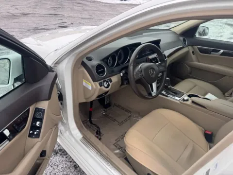 More photos of 2013 Mercedes-Benz C-Class C 300 at Indy Auto Man - Westfield, IN