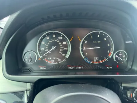 More photos of 2017 BMW X5 xDrive35i at Indy Auto Man - Westfield, IN