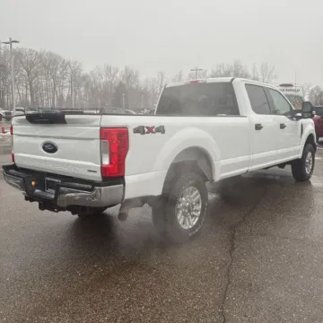 More photos of 2018 Ford F-250SD at Indy Auto Man - Westfield, IN