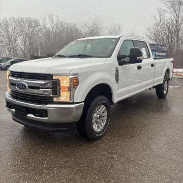 Photos of 2018 Ford F-250SD for sale in Westfield, IN at Indy Auto Man - Westfield