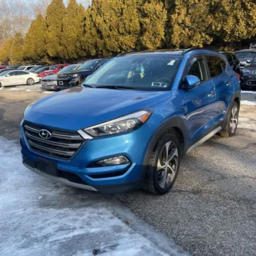 Photos of 2018 Hyundai Tucson Limited for sale in Westfield, IN at Indy Auto Man - Westfield