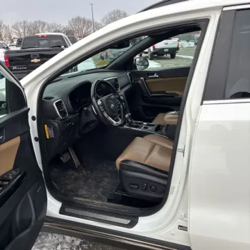 More photos of 2021 Kia Sportage SX at Indy Auto Man - Westfield, IN