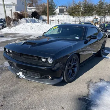 Photos of 2019 Dodge Challenger R/T for sale in Westfield, IN at Indy Auto Man - Westfield