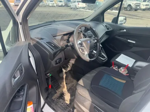 More photos of 2015 Ford Transit Connect XLT at Indy Auto Man - Westfield, IN